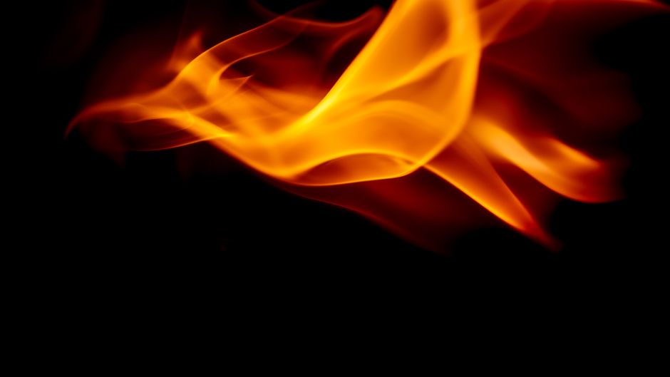 Illustration — Le feu, la route et la lumière : les symboles de mon histoire